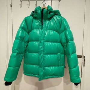 ARITZIA Super Puff - Hi Gloss, Small